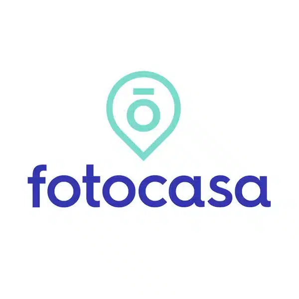 immoassessora de la mano con fotocasa